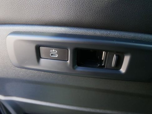 Used 2021 BMW X5 M50i w/ Dynamic Handling Package image 19