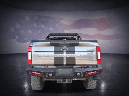 Used 2022 Ford F250 Lariat w/ Lariat Ultimate Package AWD/4WD image 4
