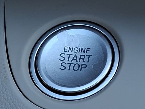 New 2026 Hyundai Elantra Limited FWD image 10