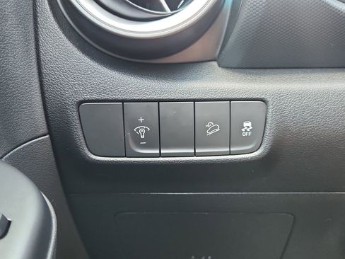 Used 2022 Hyundai Kona SEL w/ Convenience Package image 23