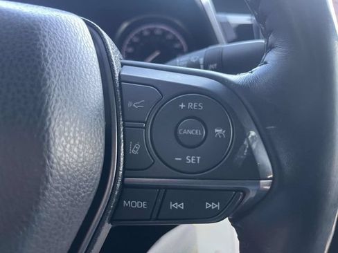 Used 2021 Toyota Camry SE FWD image 24