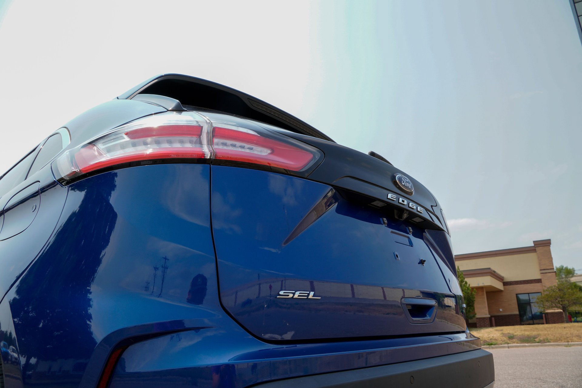 Used 2023 Ford Edge SEL AWD/4WD image 32
