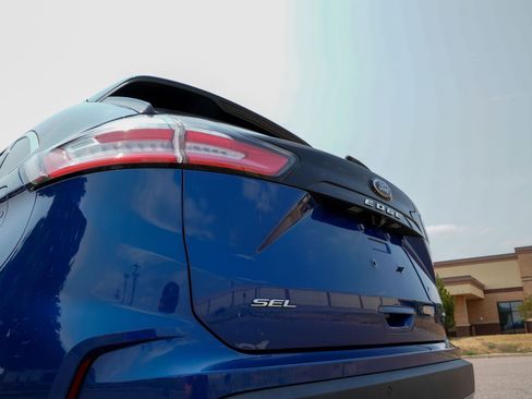 Used 2023 Ford Edge SEL AWD/4WD image 32