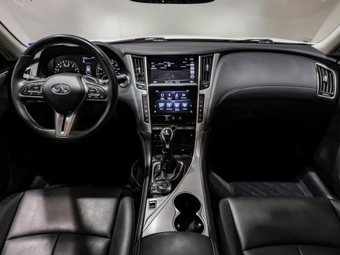 Used 2019 INFINITI Q50 Luxe w/ Essential Package (3.0T Luxe) image 23