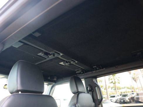 Used 2025 Ford Bronco Outer Banks image 36