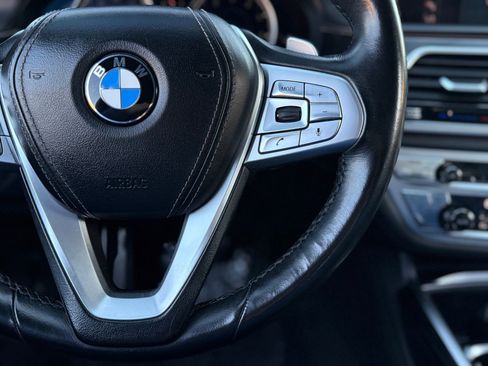 Used 2019 BMW 750i xDrive w/ Executive Package image 26