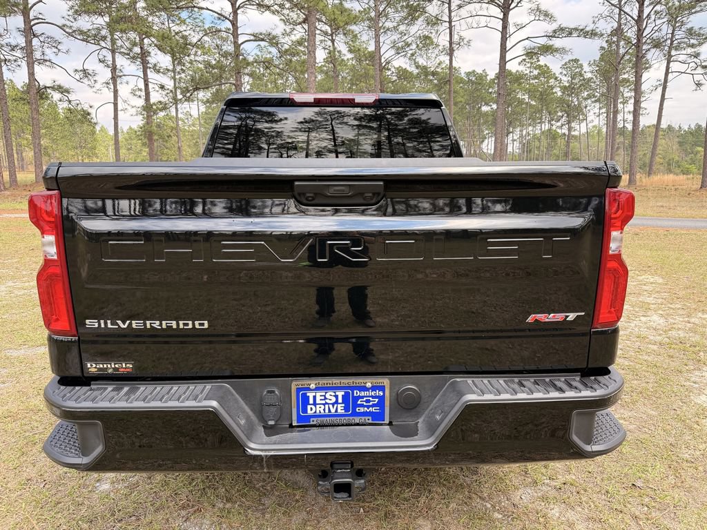 Used 2026 Chevrolet Silverado 1500 RST AWD/4WD image 4