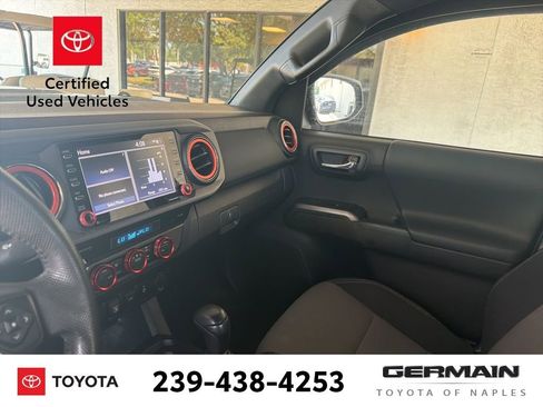 Used 2021 Toyota Tacoma TRD Sport AWD/4WD image 15