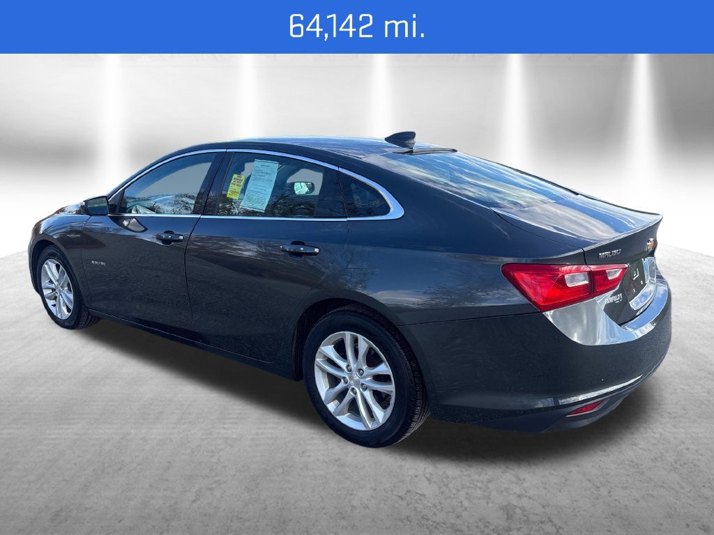 Used 2018 Chevrolet Malibu LT FWD image 3