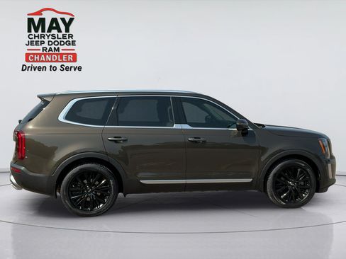 Used 2021 Kia Telluride SX w/ Towing Package FWD image 8