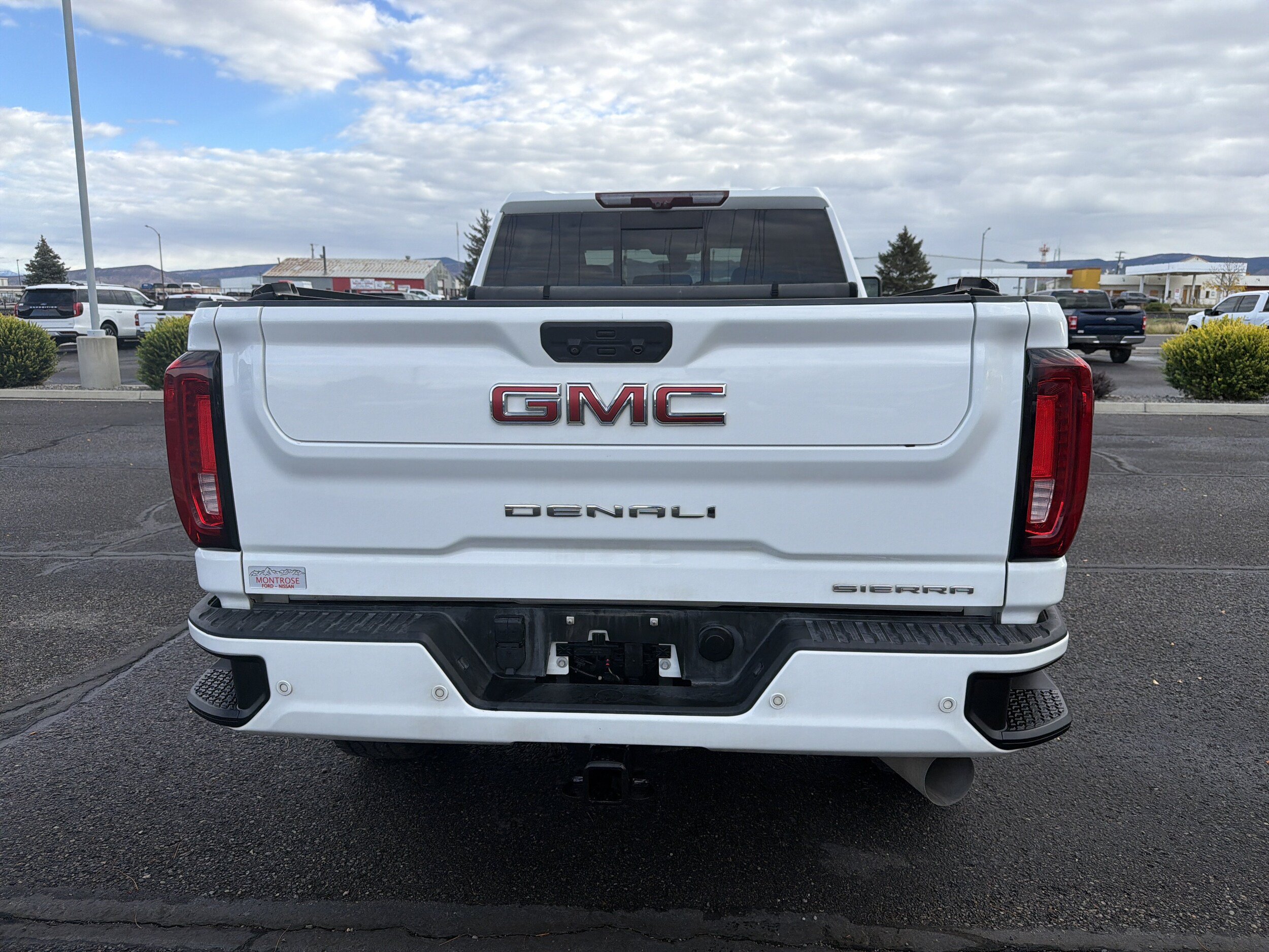 Used 2021 GMC Sierra 3500 Denali w/ Denali Ultimate Package AWD/4WD image 6
