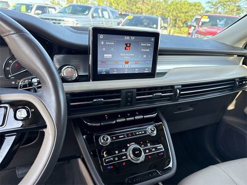 Used 2021 Lincoln Corsair FWD w/ Premium Package image 25