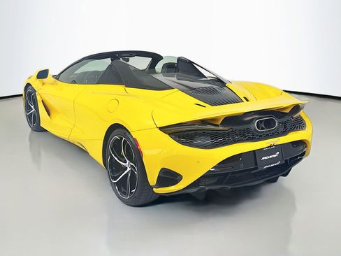 New 2026 McLaren 750S Spider image 5