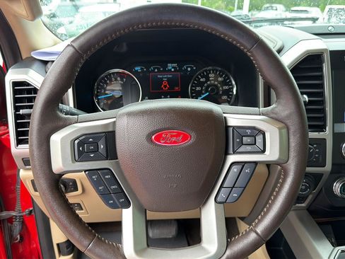 Used 2020 Ford F150 Lariat w/ Equipment Group 502A Luxury AWD/4WD image 20