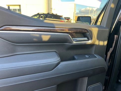 Used 2023 GMC Sierra 1500 Elevation image 29