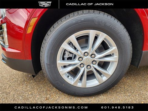 New 2025 Cadillac XT5 Luxury image 20