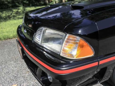 Used 1988 Ford Mustang GT RWD image 50