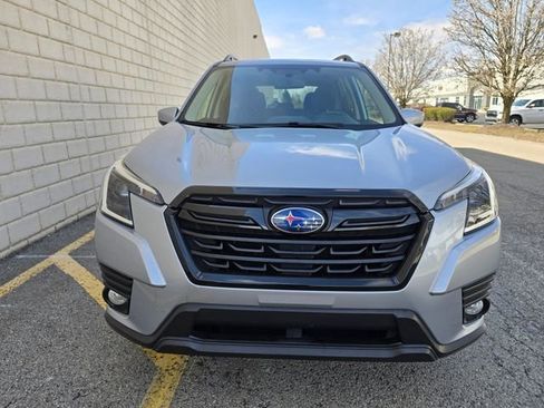 Used 2022 Subaru Forester Premium image 9