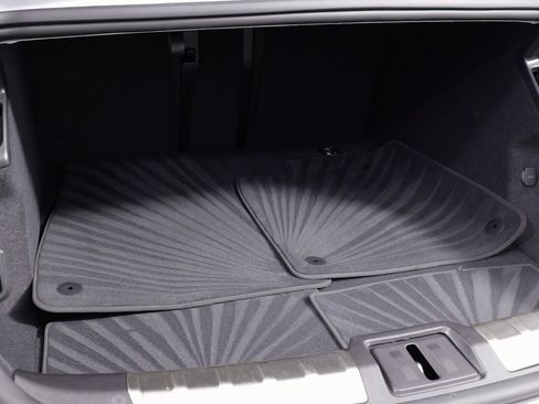 Used 2023 Audi e-tron GT Premium Plus image 61