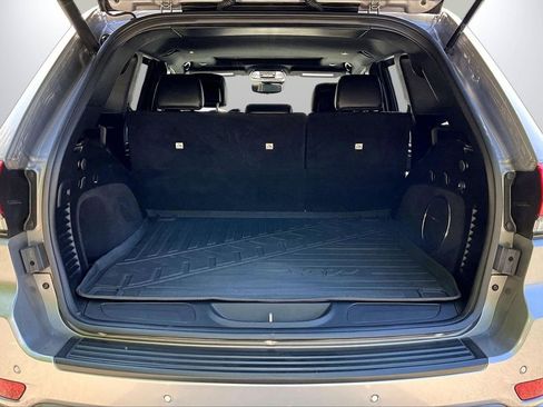 Certified 2021 Jeep Grand Cherokee Laredo X AWD/4WD image 26