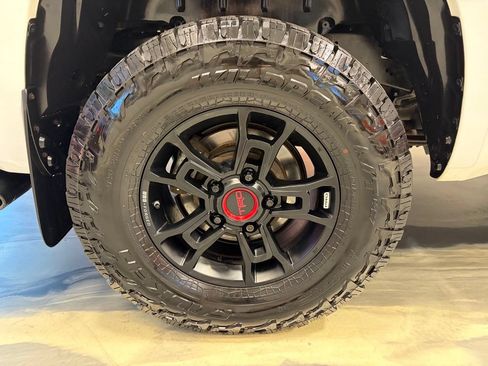 Used 2020 Toyota Tundra TRD Pro AWD/4WD image 30