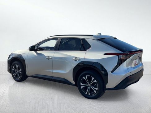 Certified 2024 Toyota bZ4X XLE w/ Weather Package image 4
