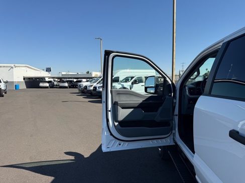 New 2026 Ford F550 4x4 Crew Cab image 11