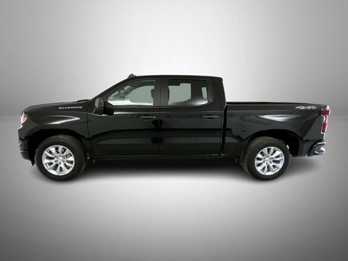 Certified 2025 Chevrolet Silverado 1500 Custom image 8