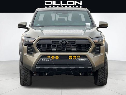 Used 2026 Toyota Tacoma TRD Off-Road w/ TRD Off Road Premium Package AWD/4WD image 9