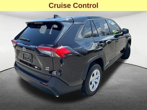 Used 2024 Toyota RAV4 LE image 10