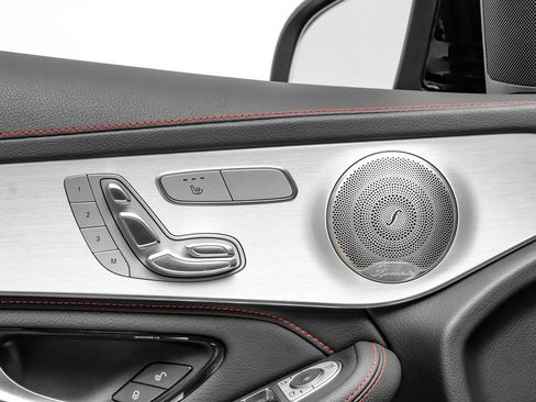 Used 2021 Mercedes-Benz GLC 43 AMG 4MATIC image 36