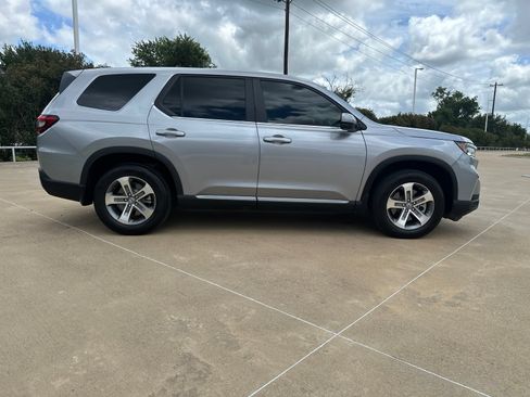 Used 2024 Honda Pilot EX-L image 22