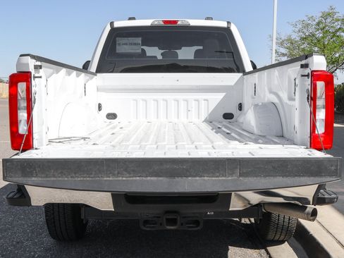 Certified 2024 Ford F250 XL w/ XL Chrome Package AWD/4WD image 18