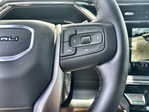 New 2026 GMC Sierra 1500 Denali AWD/4WD image 32