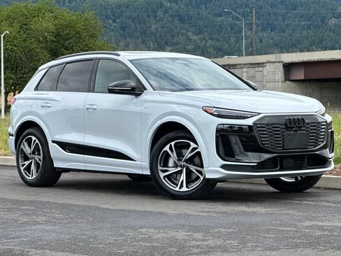 New 2027 Audi Q6 e-tron Premium Plus AWD/4WD image 1
