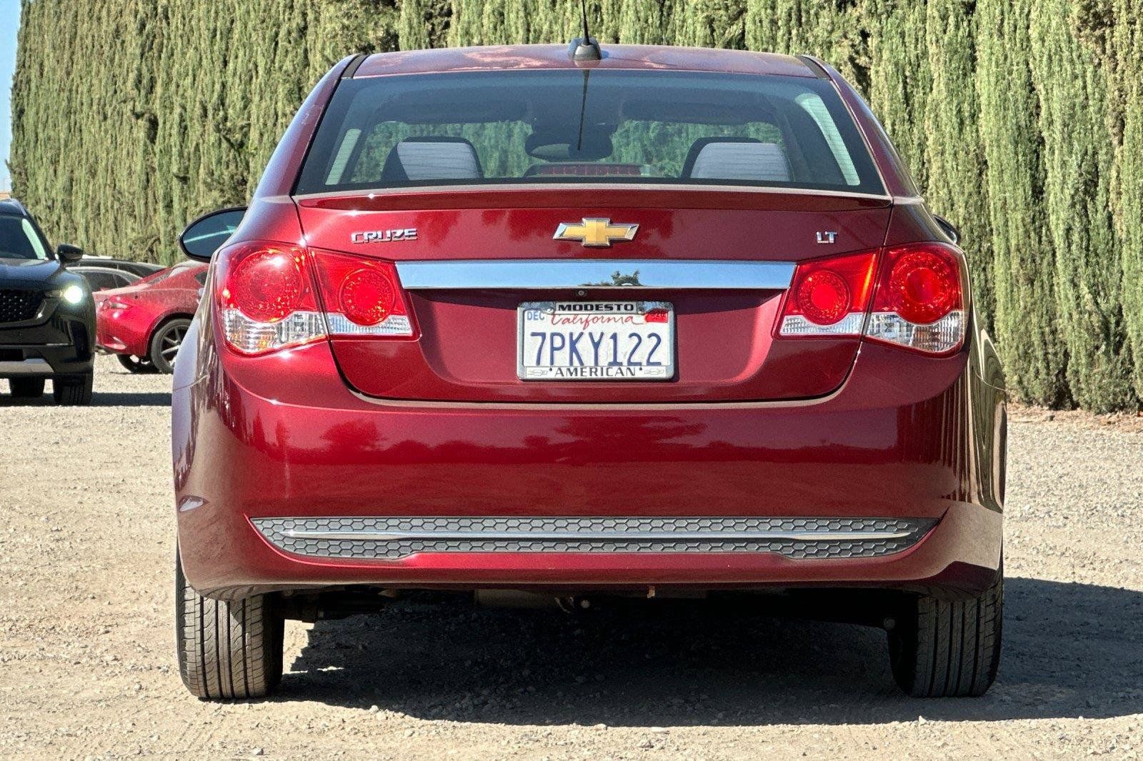 Used 2016 Chevrolet Cruze LT FWD image 5