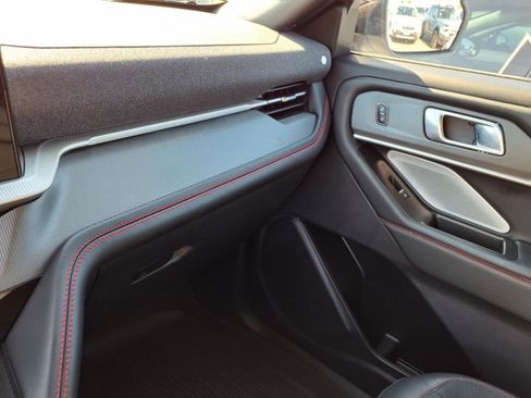 Certified 2025 Ford Explorer ST image 22