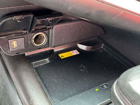 Used 2023 Toyota Camry XSE image 32