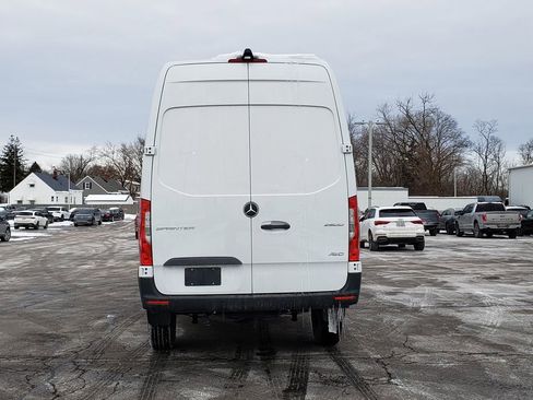 New 2026 Mercedes-Benz Sprinter 2500 image 4