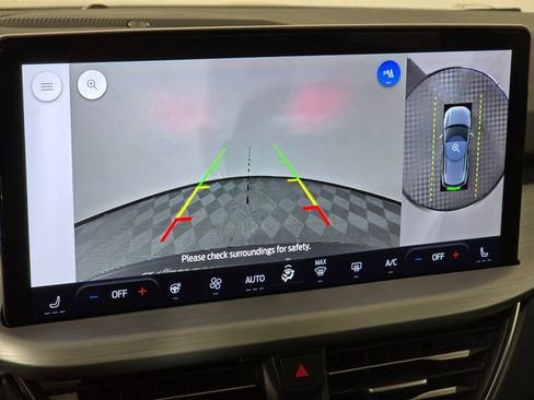 Used 2024 Ford Escape SE w/ PHEV Premium Package image 34