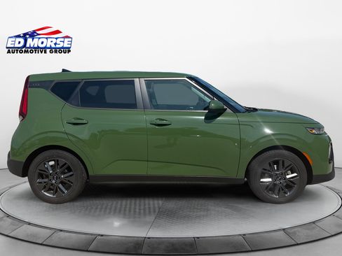 Used 2021 Kia Soul EX FWD image 6