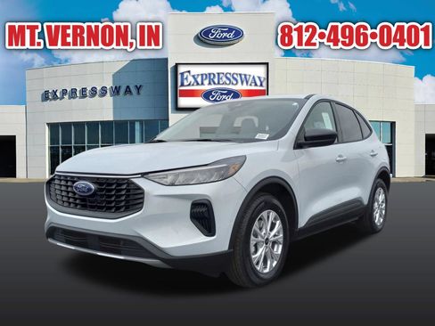 New 2026 Ford Escape Active w/ Tech Pack #1 FWD image 2