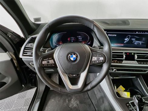 Used 2023 BMW X5 xDrive40i w/ Premium Package AWD/4WD image 11