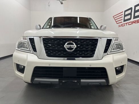Used 2019 Nissan Armada Platinum w/ Interior Lighting Package RWD image 4