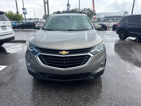 Certified 2018 Chevrolet Equinox LT FWD image 2