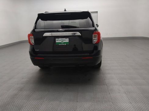 Used 2021 Ford Explorer XLT RWD image 7