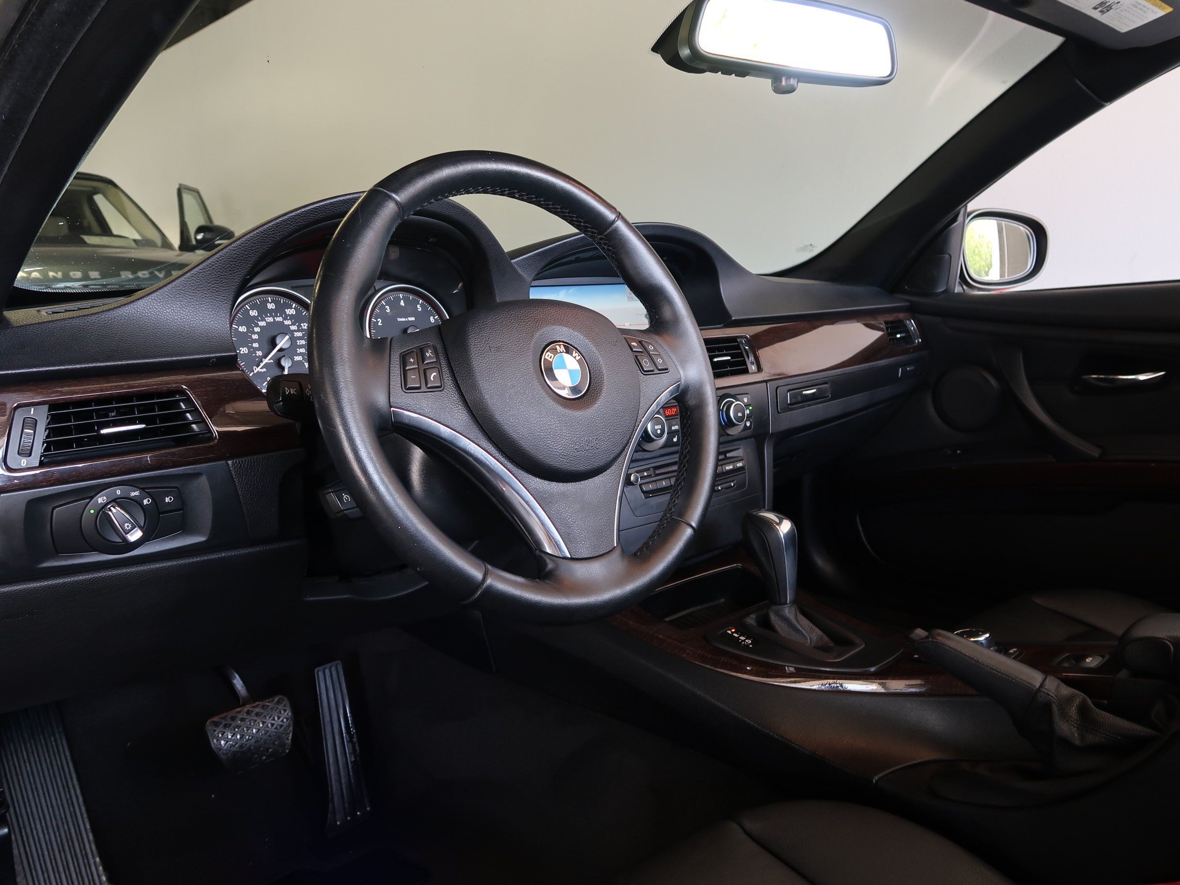 Used 2012 BMW 328i Convertible RWD image 20