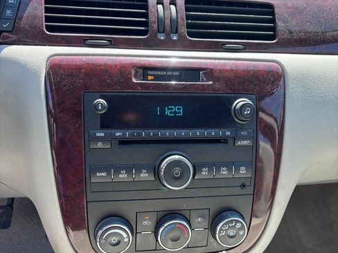 Used 2007 Chevrolet Impala LS FWD image 17