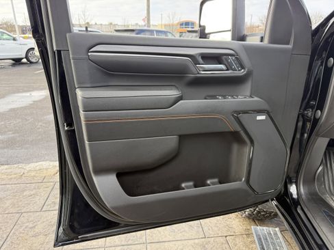 Used 2024 GMC Sierra 2500 AT4 w/ AT4 Premium Plus Package image 15