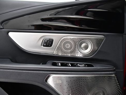 Used 2026 Lincoln Nautilus Reserve image 18